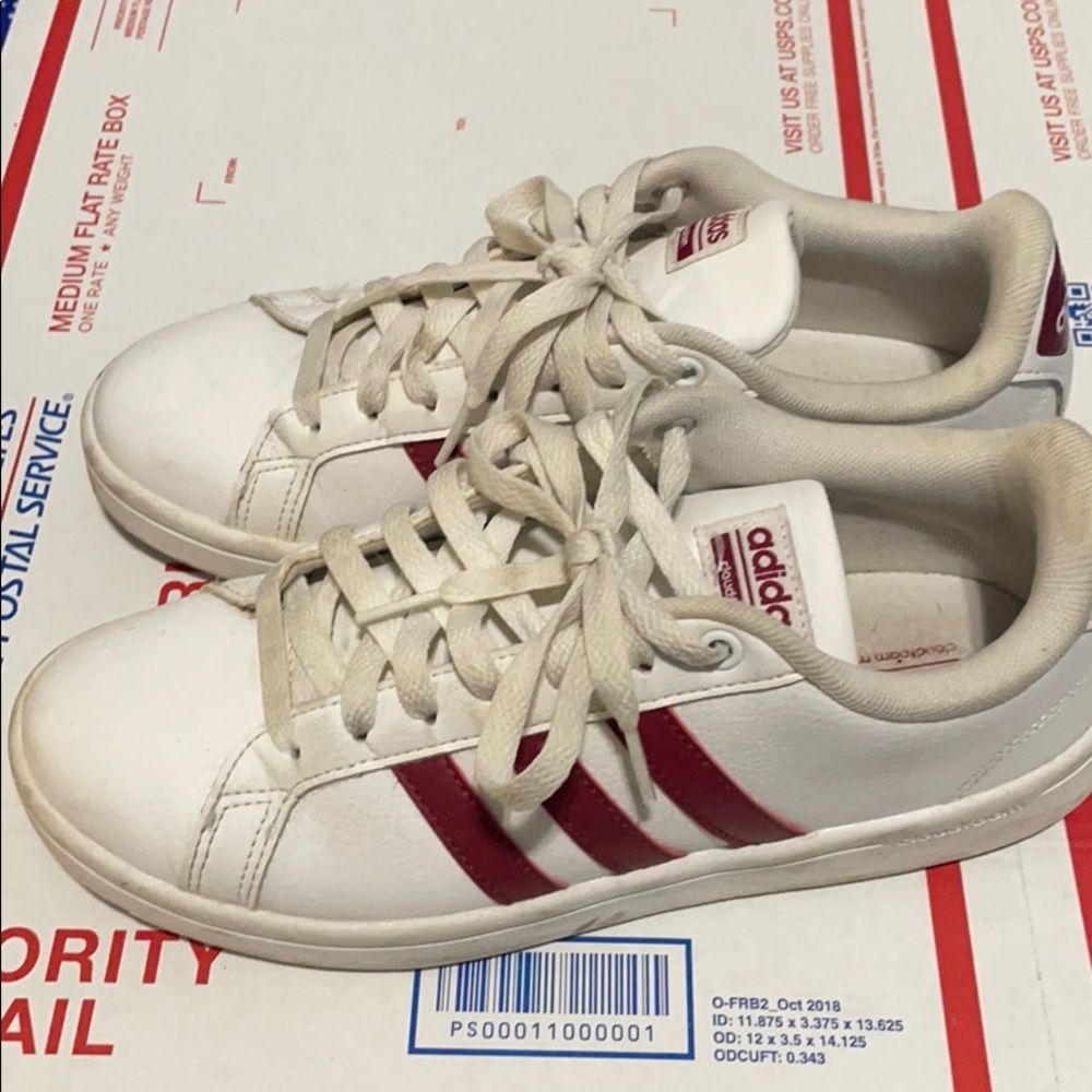 Size 6 1/2 maroon Adidas (women’s size) - Picture 3 of 3